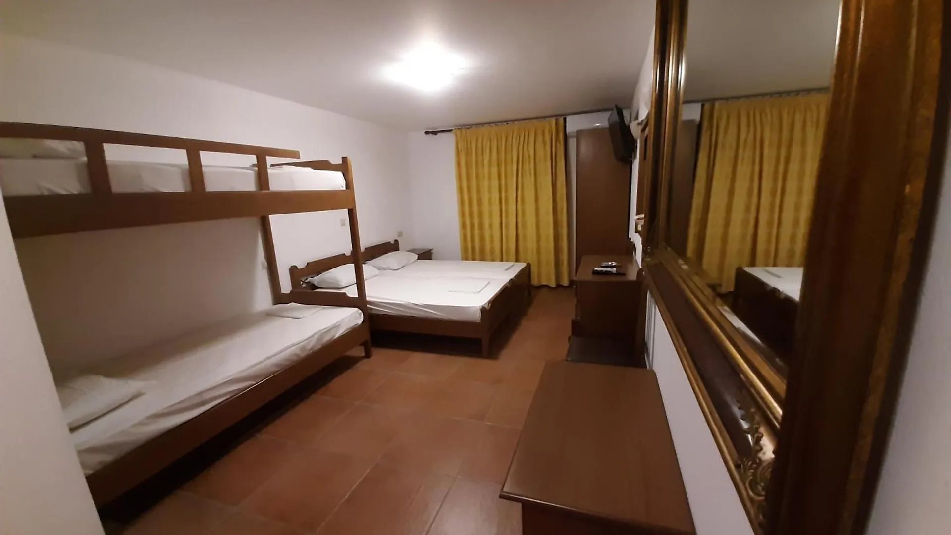 Hotel de apartamente Hotel Kosmas Sarti Grecia